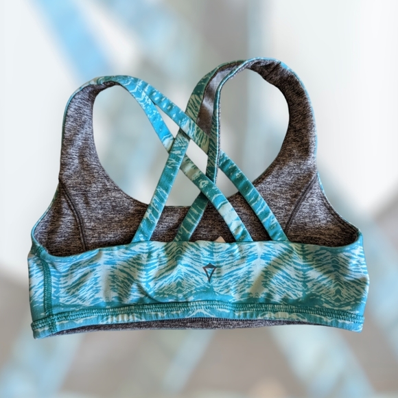 Ivivva Reversible Sports Bra - Picture 2 of 5
